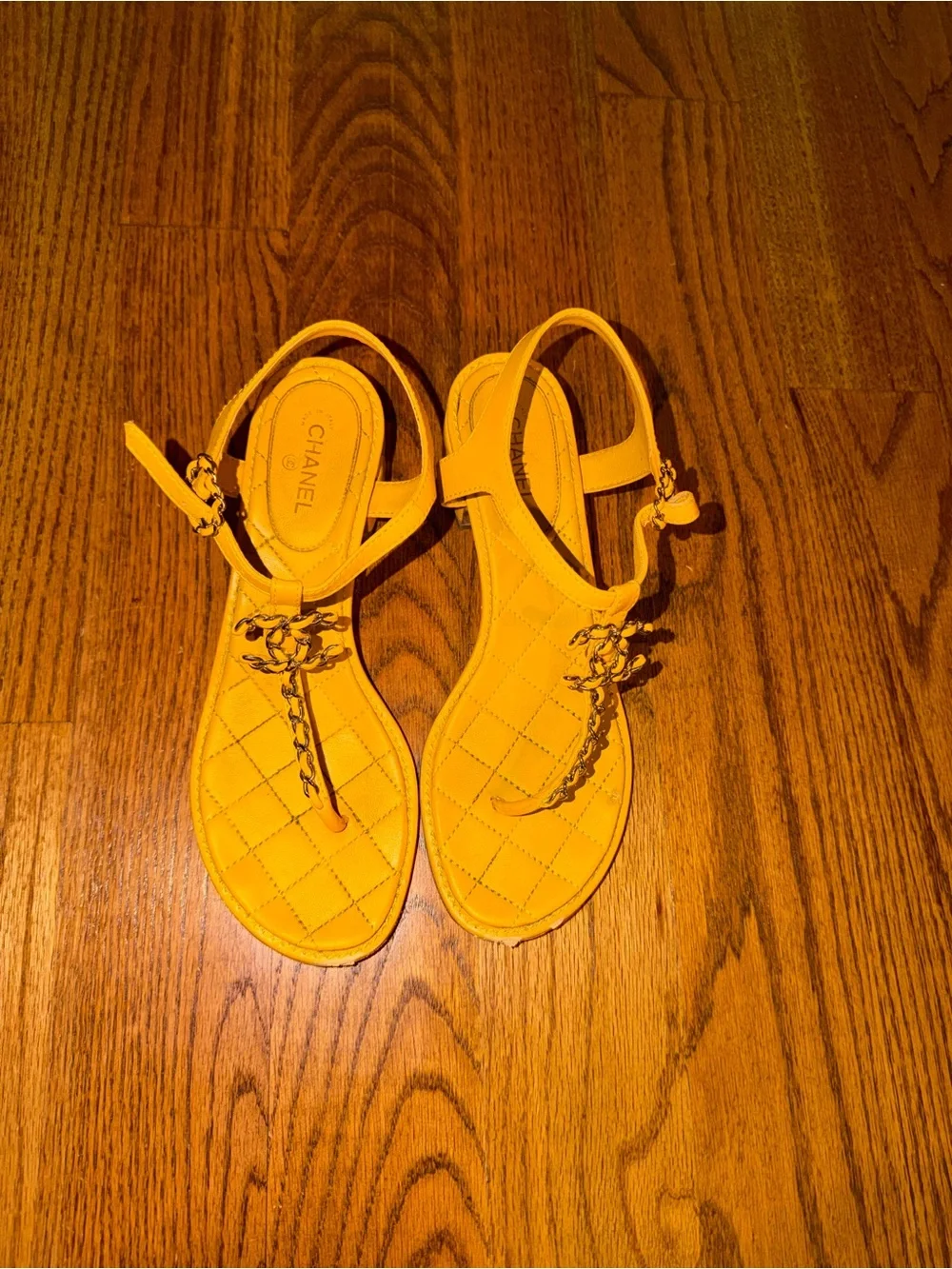 VINTAGE CHANEL Yellow Quilted T-Strap Sandals with Chain CC
